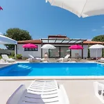 Nino With Shared Pool