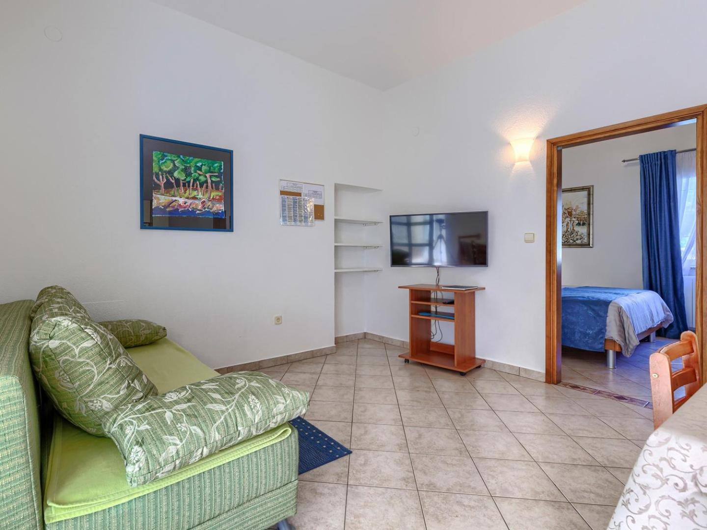Guest house Nino With Shared Pool *